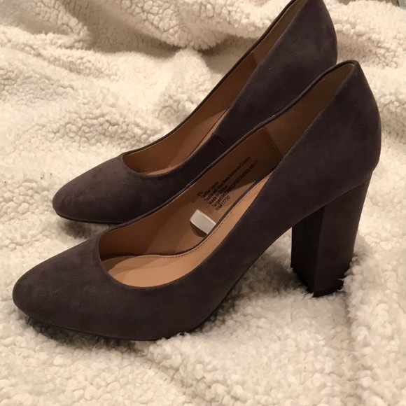 Taupe Velvet Block Heels - Picture 3 of 4